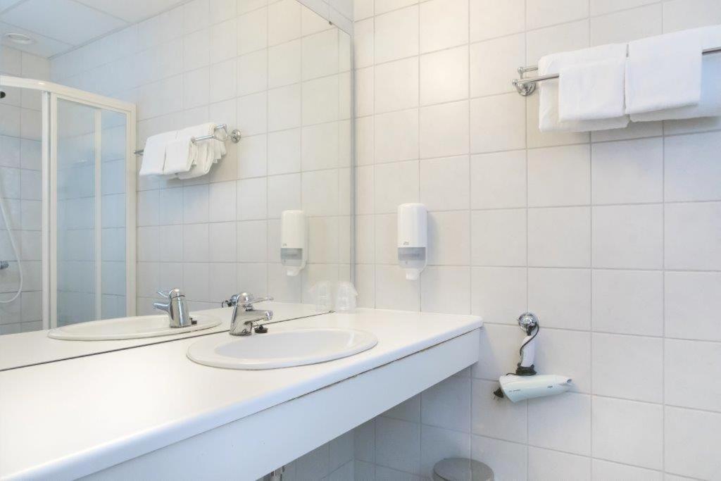 Aalesund Airport Hotel Ytterland Екстер'єр фото