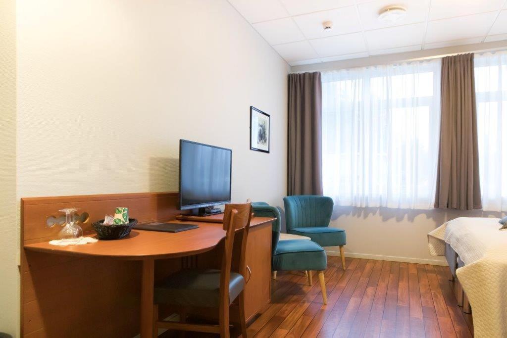 Aalesund Airport Hotel Ytterland Екстер'єр фото